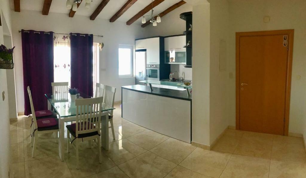 Apartmani Morango Podstrana Exterior foto
