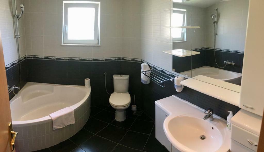 Apartmani Morango Podstrana Exterior foto